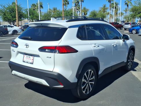 Certified 2023 Toyota Corolla Cross XLE w/ Convenience Package image 4