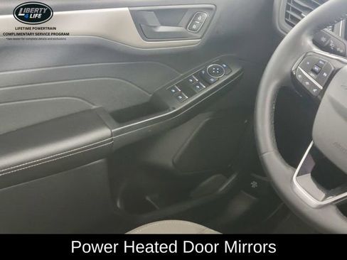 Used 2022 Ford Escape SE w/ SE Sport Appearance Package FWD image 33