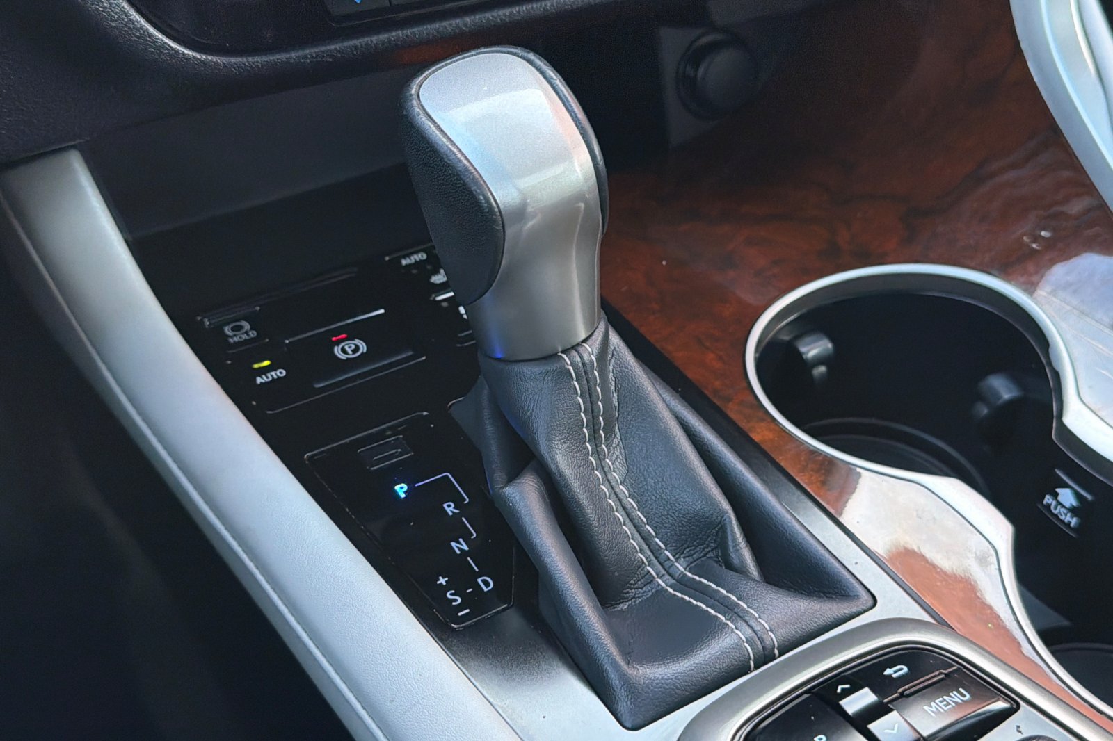 Used 2019 Lexus RX 350 AWD w/ Navigation Package image 32