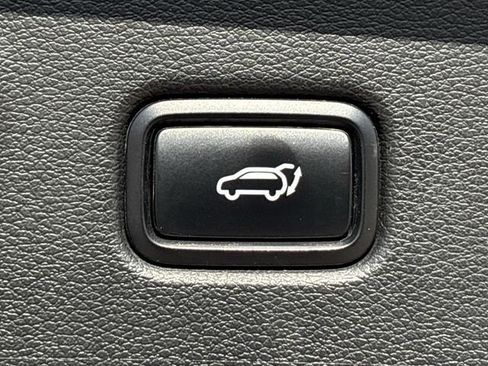 Used 2022 Kia Telluride SX w/ SX Prestige Package image 29