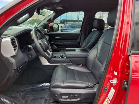 Used 2023 Toyota Tundra Platinum AWD/4WD image 23