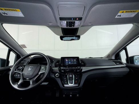 Used 2023 Honda Odyssey Touring image 23