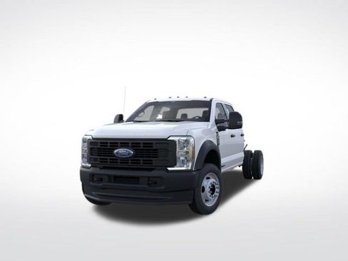 New 2026 Ford F550 4x4 Crew Cab Super Duty image 1