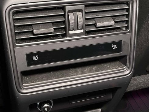 Used 2024 Porsche Cayenne image 25