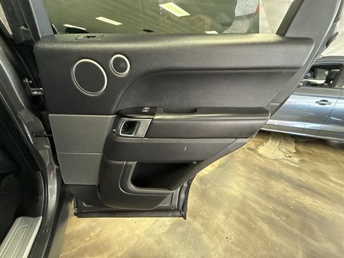 Used 2016 Land Rover Range Rover Sport HSE AWD/4WD image 24