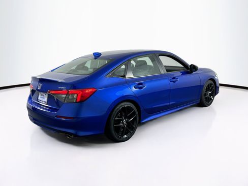 Used 2023 Honda Civic Sport image 5