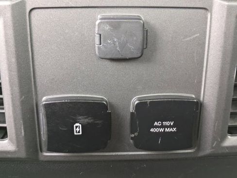 Used 2020 Ford F150 XLT w/ Equipment Group 302A Luxury image 15