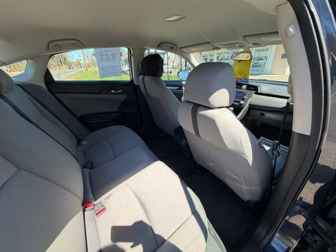 Used 2018 Honda Civic LX image 15