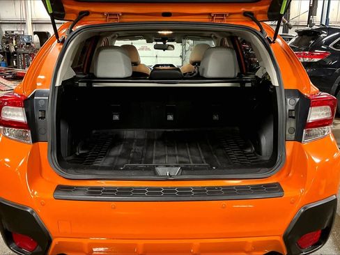 Used 2019 Subaru Crosstrek 2.0i Limited w/ Moonroof Package w/Navigation image 31