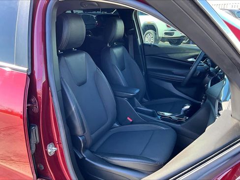 Used 2023 Buick Encore GX Preferred FWD image 15