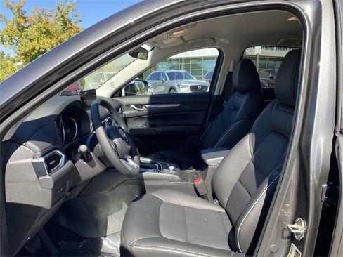 New 2025 MAZDA CX-5 AWD 2.5 S w/ Select Package image 12