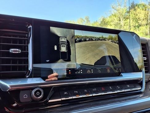 New 2026 Chevrolet Silverado 1500 LTZ AWD/4WD image 17