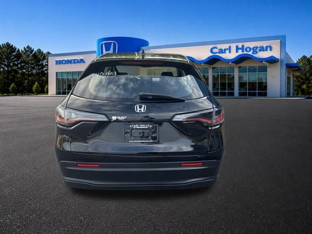 Used 2023 Honda HR-V LX image 8