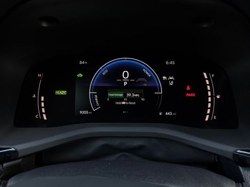 Used 2026 Toyota Camry LE FWD image 39