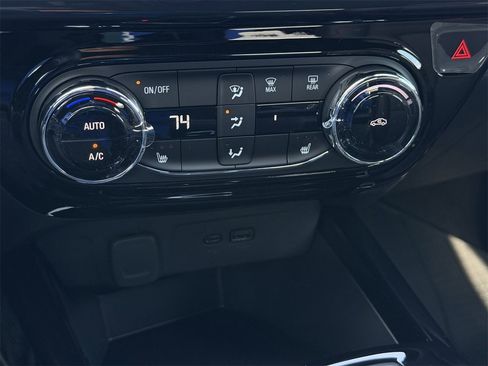 New 2026 Chevrolet Trax RS w/ Driver Confidence Package image 17