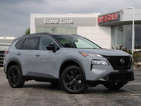 Certified 2023 Nissan Rogue SV w/ SV Premium B Package AWD/4WD image 1