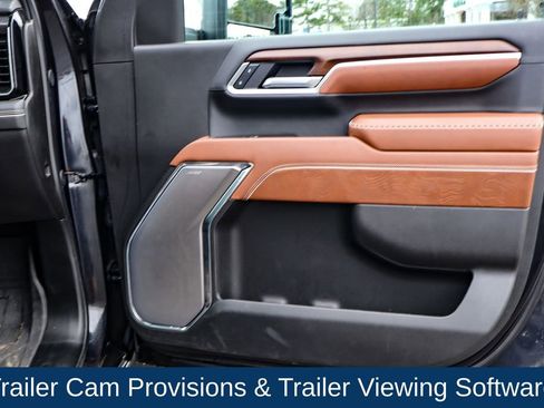 Used 2025 GMC Sierra 2500 Denali Ultimate image 42