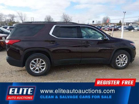 Used 2021 Chevrolet Traverse LT FWD image 26