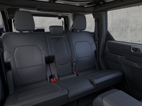 New 2026 Ford Bronco Badlands AWD/4WD image 11
