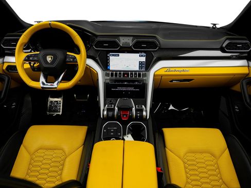 Used 2019 Lamborghini Urus AWD/4WD image 41