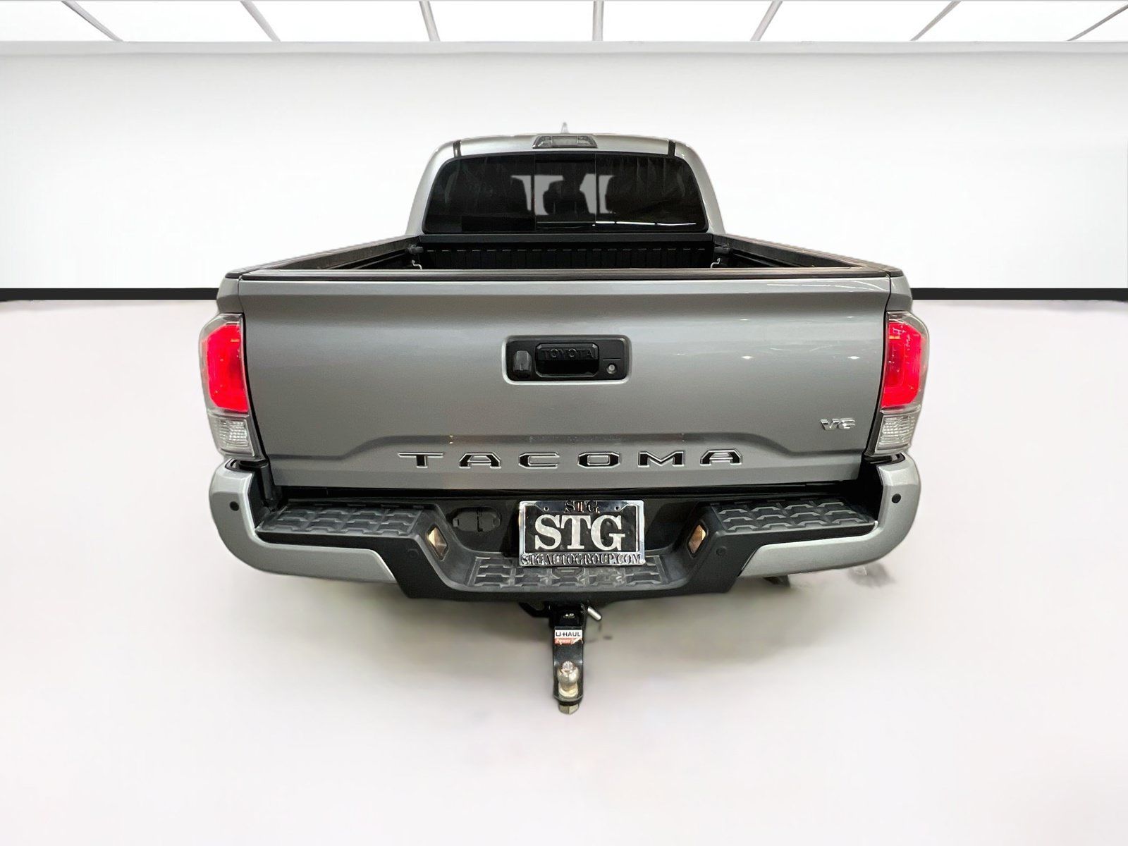 Used 2022 Toyota Tacoma TRD Off-Road w/ Technology Package AWD/4WD image 5