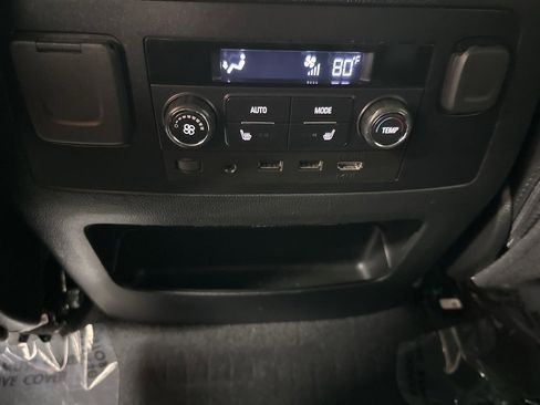 Used 2020 Chevrolet Tahoe Premier w/ 6.2L Performance Package image 33