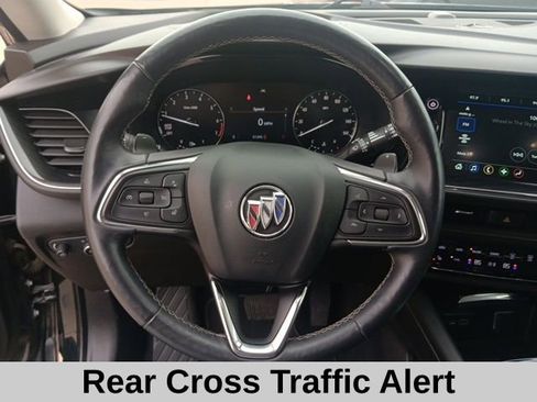 Used 2022 Buick Envision Preferred image 12