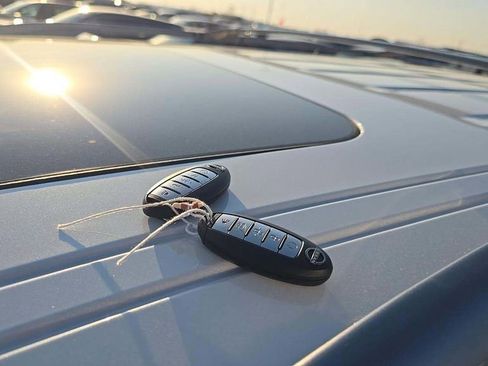 Used 2024 Nissan Armada Platinum w/ Captain's Chairs Package image 28