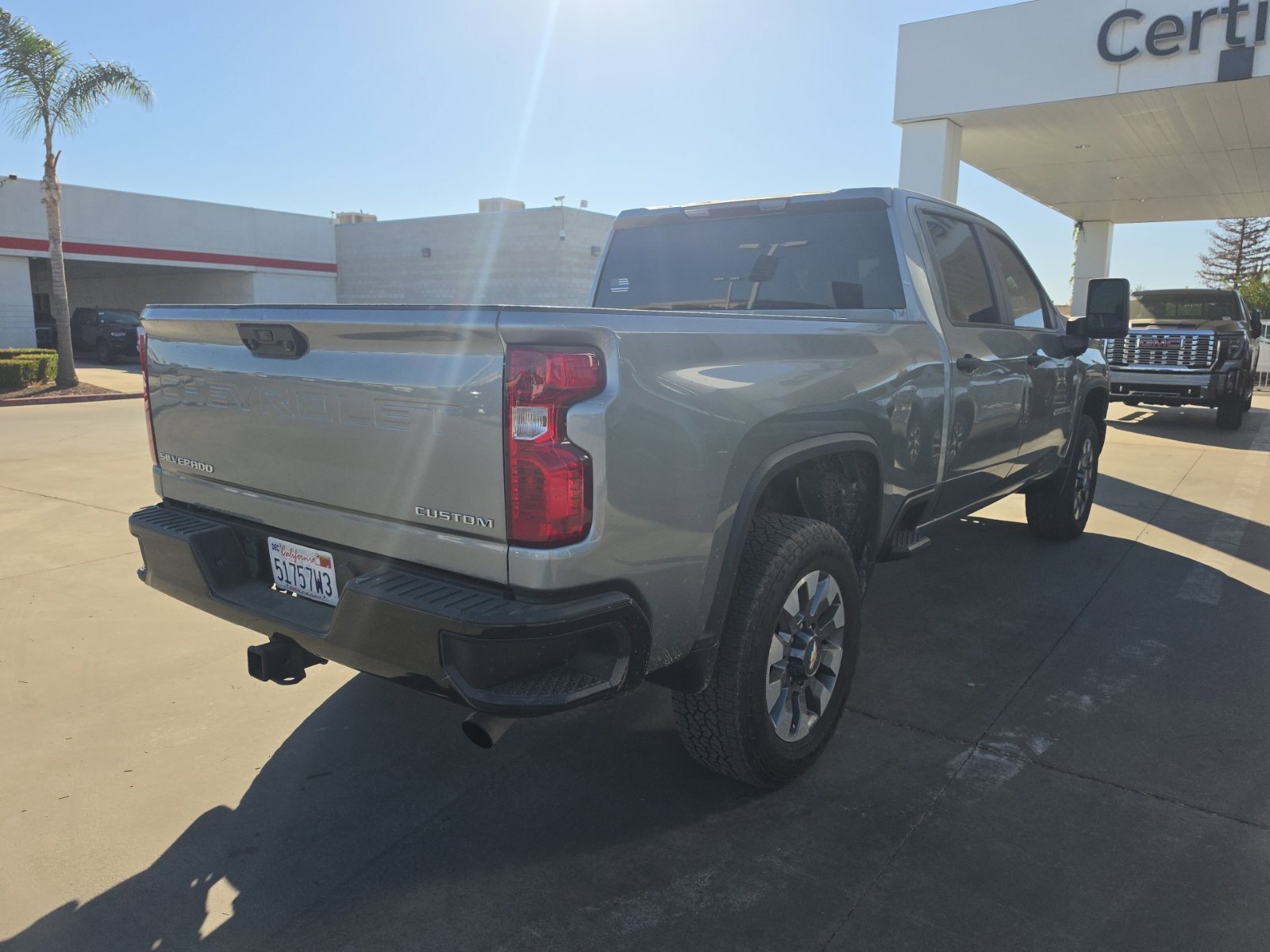 Used 2024 Chevrolet Silverado 2500 Custom w/ Custom Convenience Package AWD/4WD image 4
