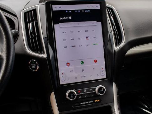 Certified 2024 Ford Edge SEL image 20