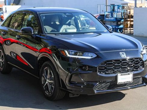 New 2025 Honda HR-V EX-L image 3