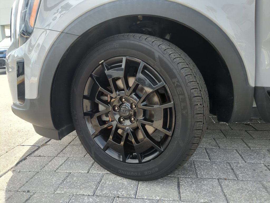 Used 2021 Kia Telluride SX w/ SX Prestige Package AWD/4WD image 36