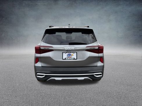 Used 2023 Kia Seltos S w/ Navigation Package image 6