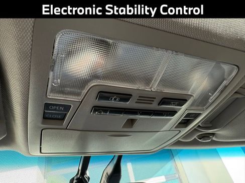 Used 2013 Toyota Camry XLE image 13