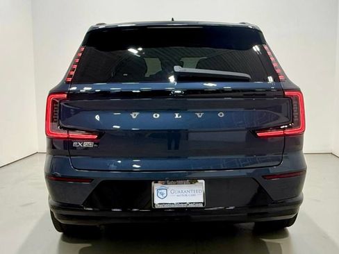 Used 2025 Volvo EX90 Ultra AWD/4WD image 16