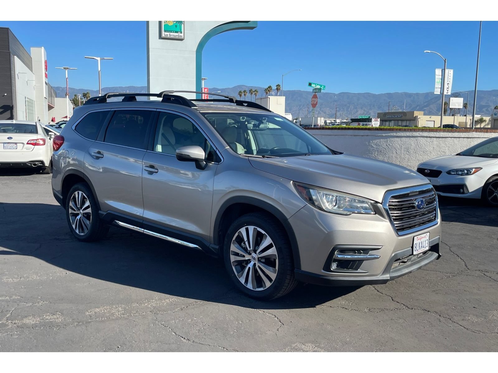 Used 2019 Subaru Ascent Limited w/ Popular Package #3 AWD/4WD image 5