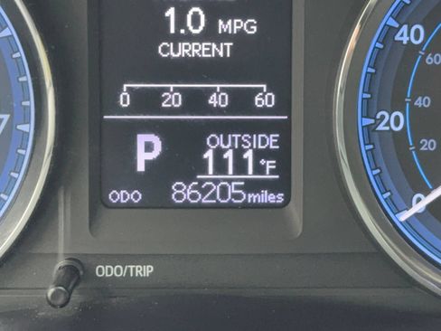 Used 2019 Toyota Corolla LE FWD image 23