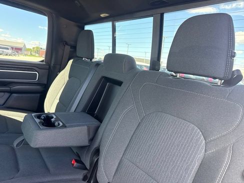 Used 2023 RAM 1500 Big Horn AWD/4WD image 32