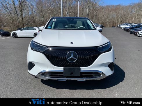 Used 2023 Mercedes-Benz EQE 350+ 4MATIC SUV image 3