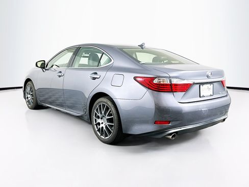 Used 2013 Lexus ES 350 w/ Luxury Pkg FWD image 5