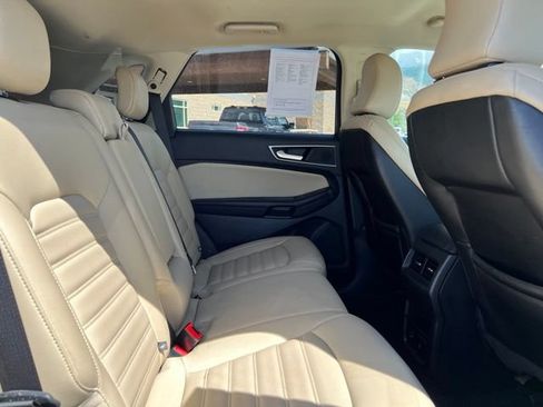 Used 2022 Ford Edge SEL w/ Convenience Package AWD/4WD image 19