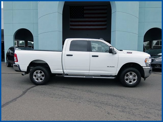 Used 2024 RAM 2500 Big Horn AWD/4WD image 2