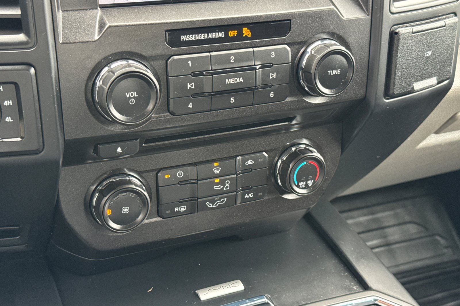 Used 2018 Ford F150 4x4 SuperCrew image 23