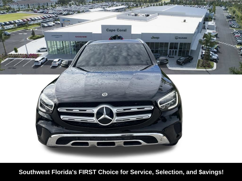 Used 2022 Mercedes-Benz GLC 300 image 2