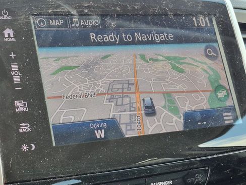 Used 2018 Honda Pilot Touring image 14