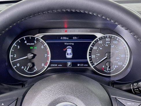 Used 2022 Nissan Sentra SV image 14