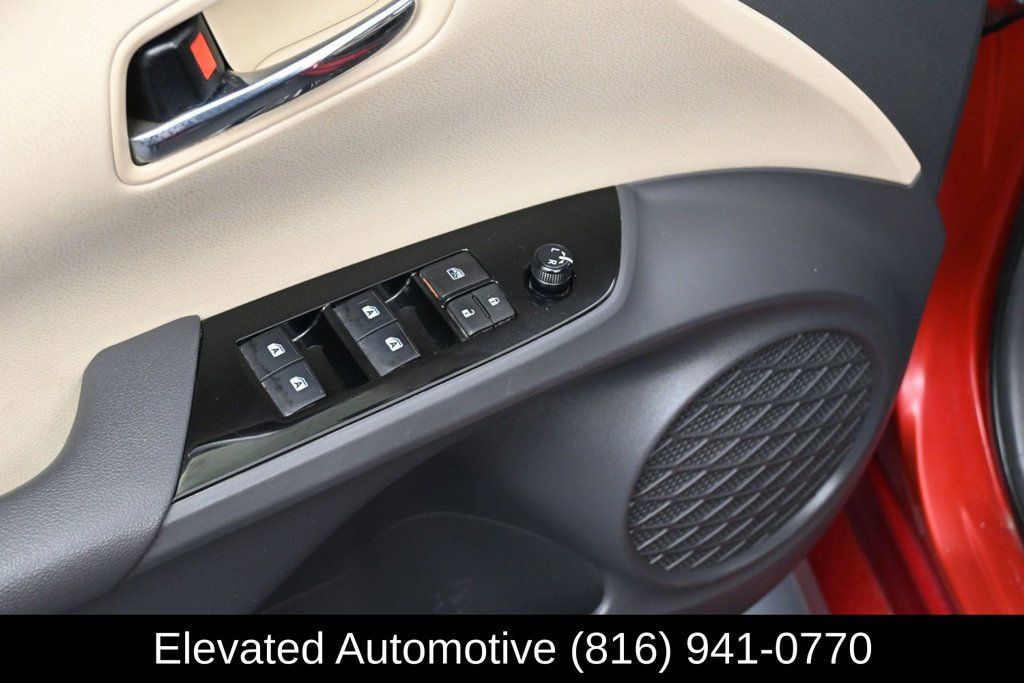 Used 2018 Toyota Prius One FWD image 14