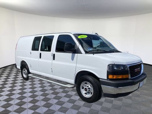 Used 2025 GMC Savana 2500 w/ Driver Convenience Package RWD image 1