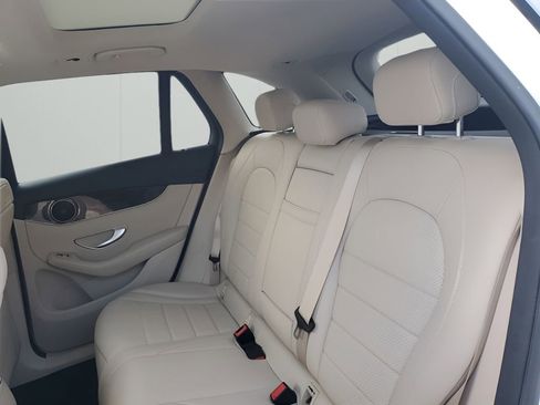 Used 2019 Mercedes-Benz GLC 300 image 19