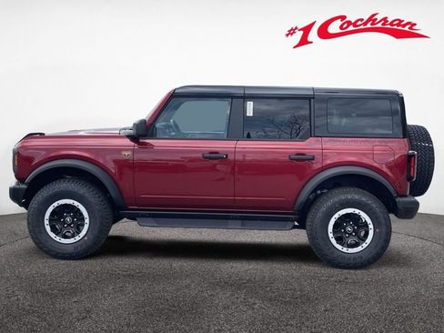 New 2025 Ford Bronco Badlands w/ Sasquatch Package AWD/4WD image 10